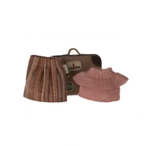 Knitted blouse and skirt in suitcase, Grandma mouse