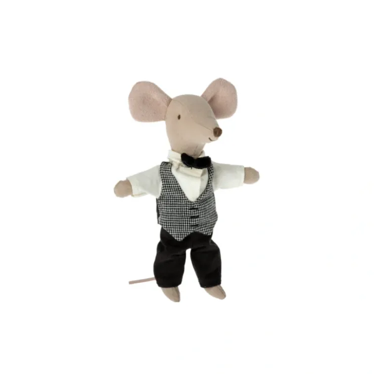 Waiter Mouse, Big Brother